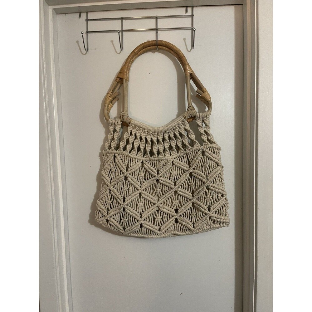 Universal Thread White Crochet Macrame Handbag Wi… - image 1